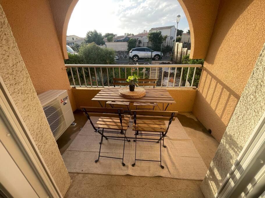 Appartement Cap D'Agde Dans Residence Avec Piscine Екстер'єр фото